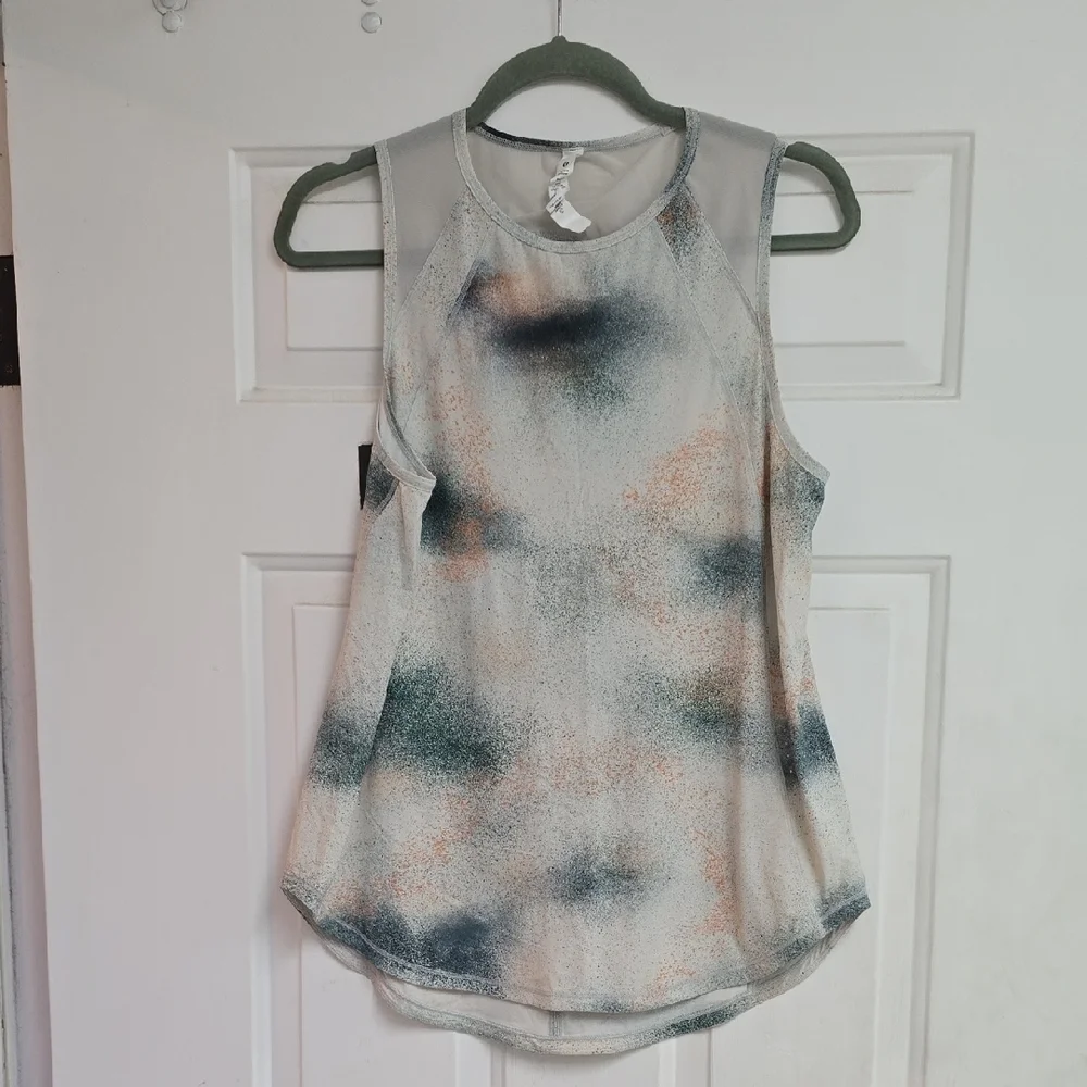Lululemon Sculpt Tank TopSpray Camo Silver Blue Multi